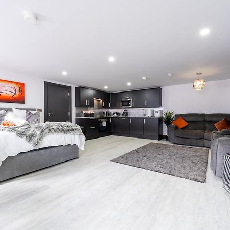 Market Square Apartments بوشميلس المظهر الخارجي الصورة