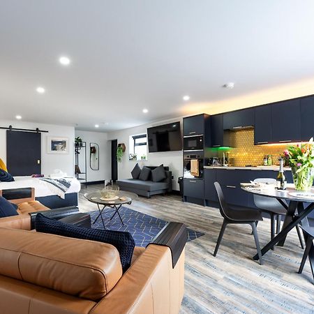 Market Square Apartments بوشميلس المظهر الخارجي الصورة